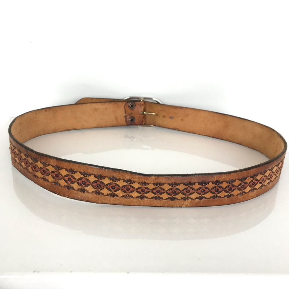 Vintage Brown Tooled Leather Distressed Western Belt - Picture 7 of 7